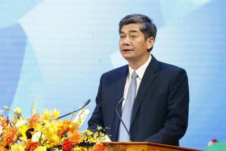 Ông Y Vinh Tơr được bổ nhiệm làm Thứ trưởng Bộ Dân tộc và Tôn giáo kiêm giữ chức Ủy viên Hội đồng quản trị Ngân hàng Chính sách xã hội. (Ảnh: Đồng Thúy/TTXVN).