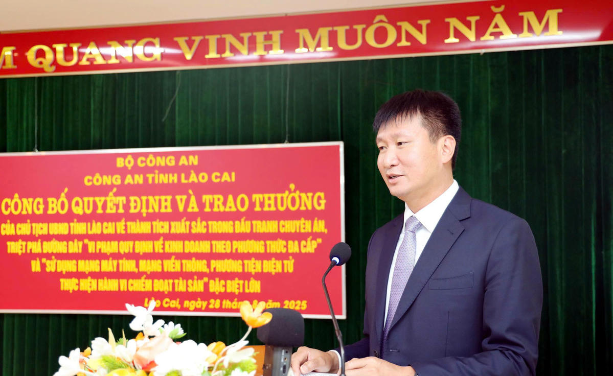 Ông Trần Huy Tuấn - Chủ tịch UBND tỉnh Lào Cai làm Trưởng Ban Chỉ đạo phát triển kinh tế tập thể. Ảnh: Tuấn Trung.