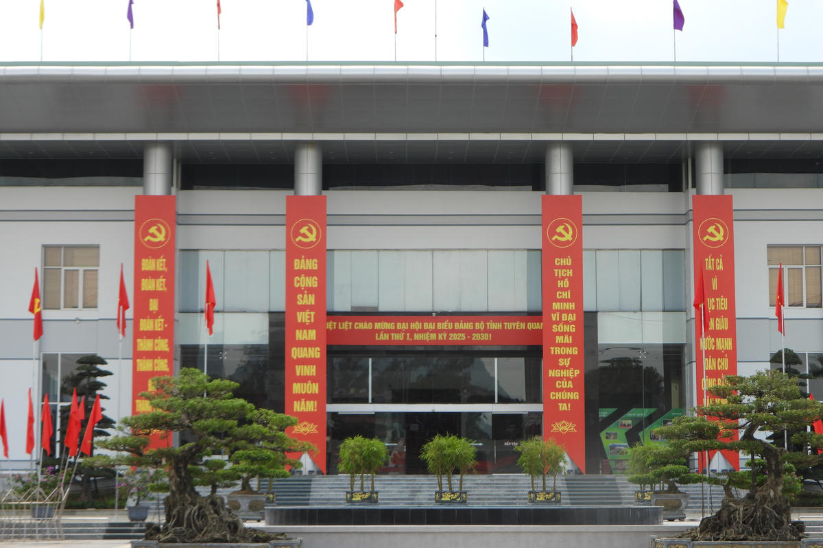 Tuyên Quang rực rỡ trước thềm Đại hội Đảng