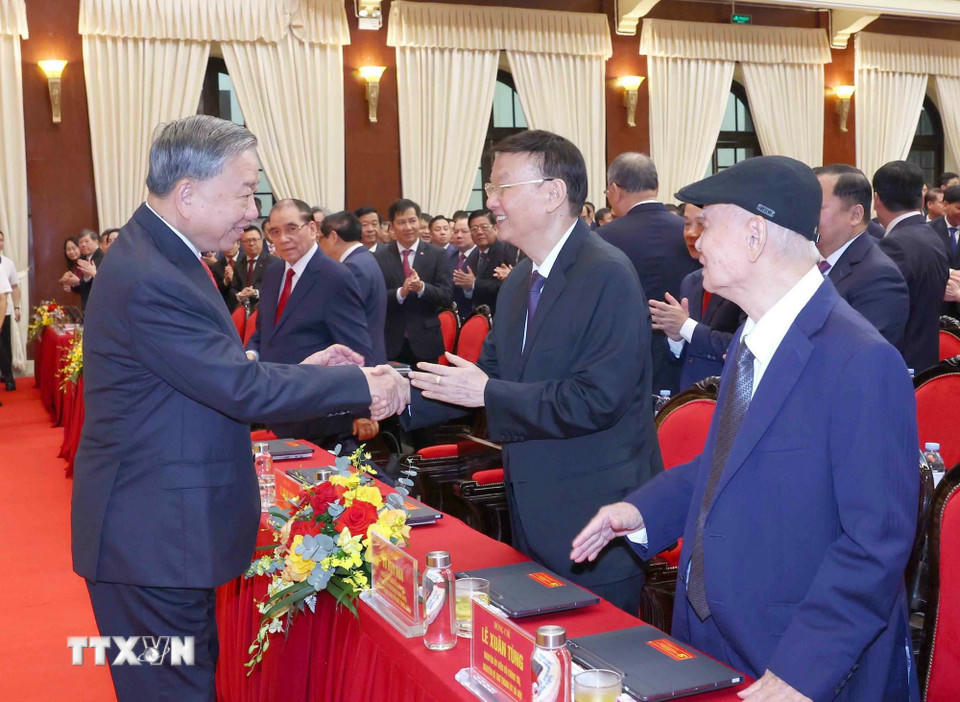 Tổng Bí thư Tô Lâm với các đại biểu dự Đại hội. (Ảnh: Phương Hoa/TTXVN)