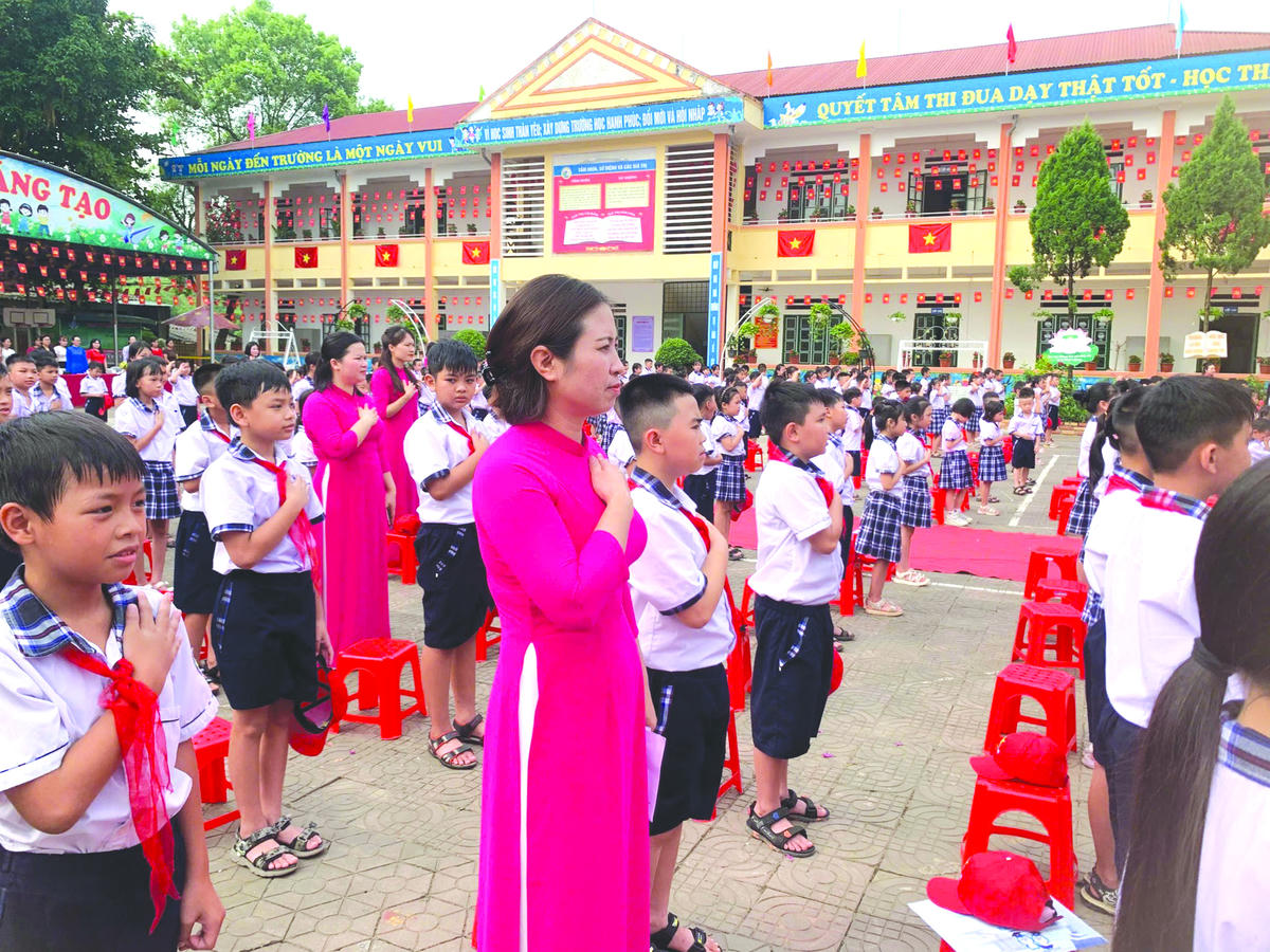Học sinh Trường Tiểu học Duyên Hải, phường Lào Cai (Lào Cai) tham dự lễ khai giảng đặc biệt năm học 2025-2026. Ảnh: NTCC.