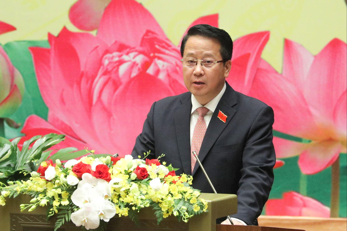   Ông Hoàng Anh Công, Phó Bí thư Đảng ủy Ủy ban Dân nguyện và Giám sát, Phó Chủ nhiệm Ủy ban Dân nguyện và Giám sát phát biểu tại phiên trù bị Đại hội (Ảnh: Hồ Long).