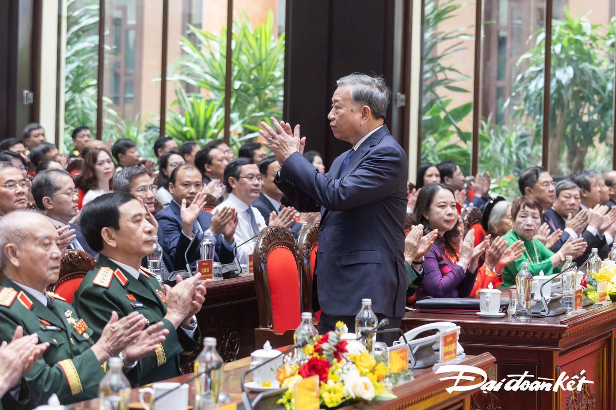 Tổng Bí thư Tô Lâm dự Đại hội Thi đua Quyết thắng toàn quân lần thứ XI. Ảnh: Quang Vinh.