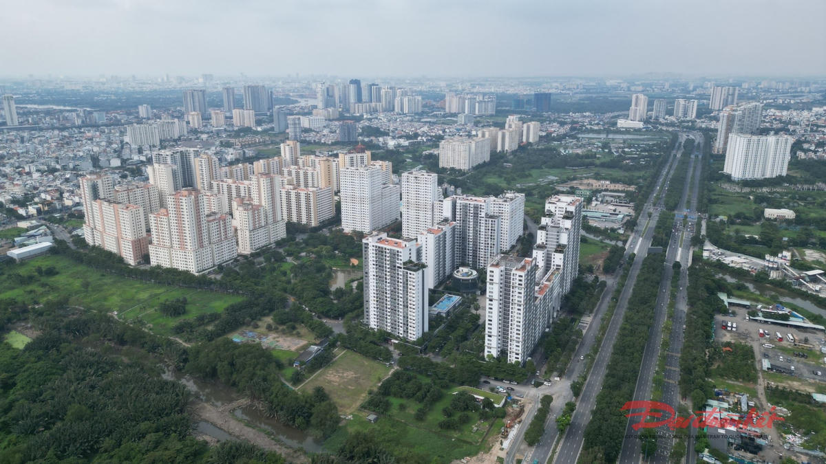 Nhiều ý kiến đề nghị bổ sung quy định, CĐT nếu chưa hoàn thành nghĩa vụ bàn giao tại dự án cũ thì không được phép triển khai hoặc bán các dự án mới. Ảnh: Hồng Phúc.