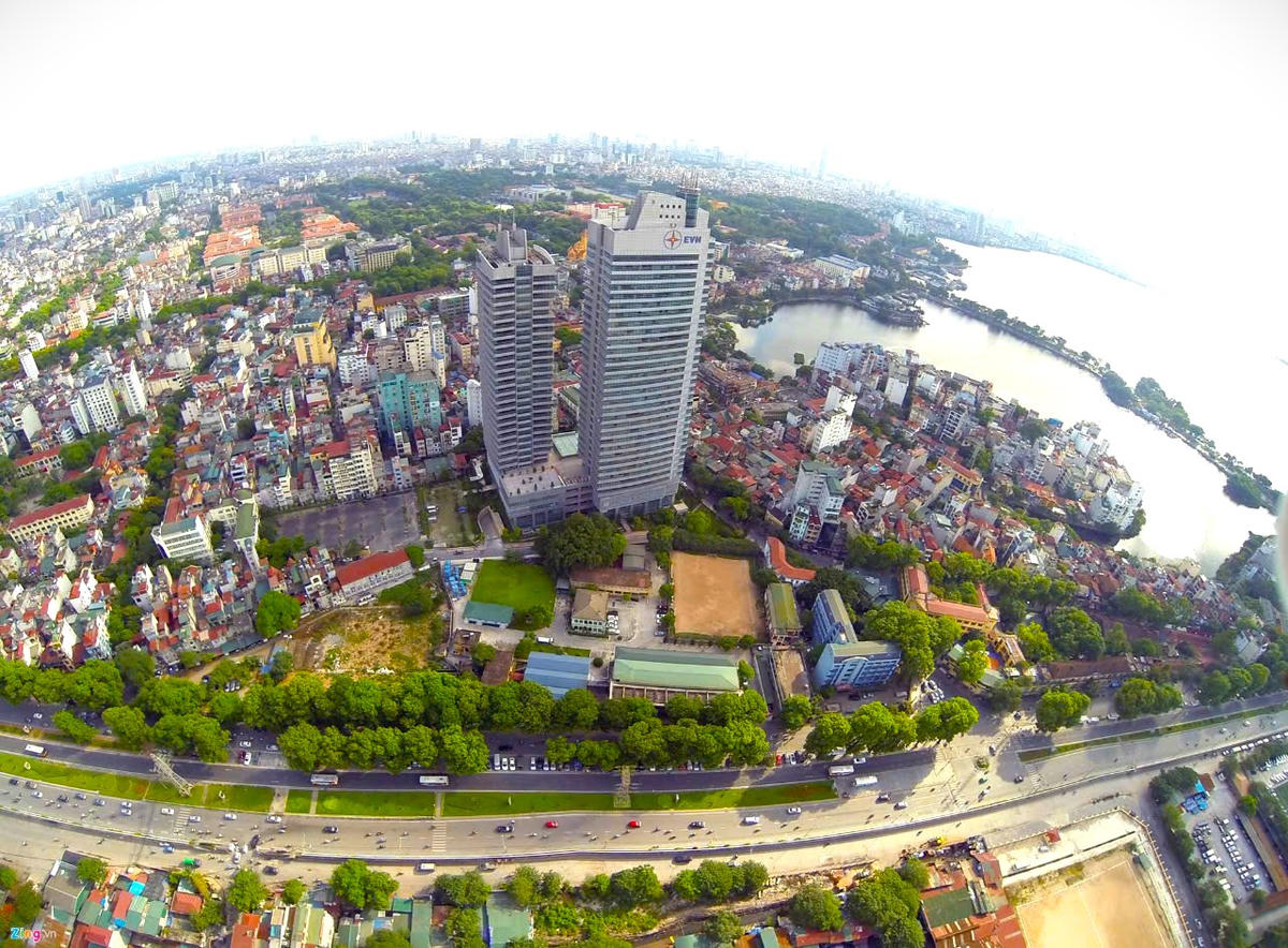 Các doanh nghiệp nhỏ và vừa sẽ có cơ hội được thuê nhà, đất
theo nhiều chính sách ưu đãi. ẢNH: M.Q.