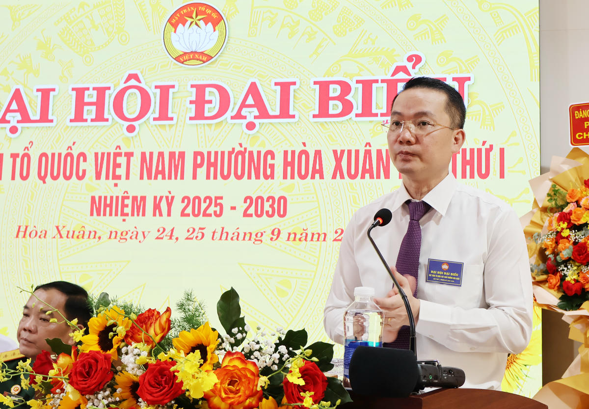 Ông Nguyễn Văn Hùng, Bí thư Đảng ủy phường Hòa Xuân đề nghị Mặt trận khẳng định vai trò nòng cốt triển khai nhiệm vụ tập hợp khối đại đoàn kết dân tộc trong bối cảnh chính quyền 2 cấp. Ảnh: Cẩm Vân.