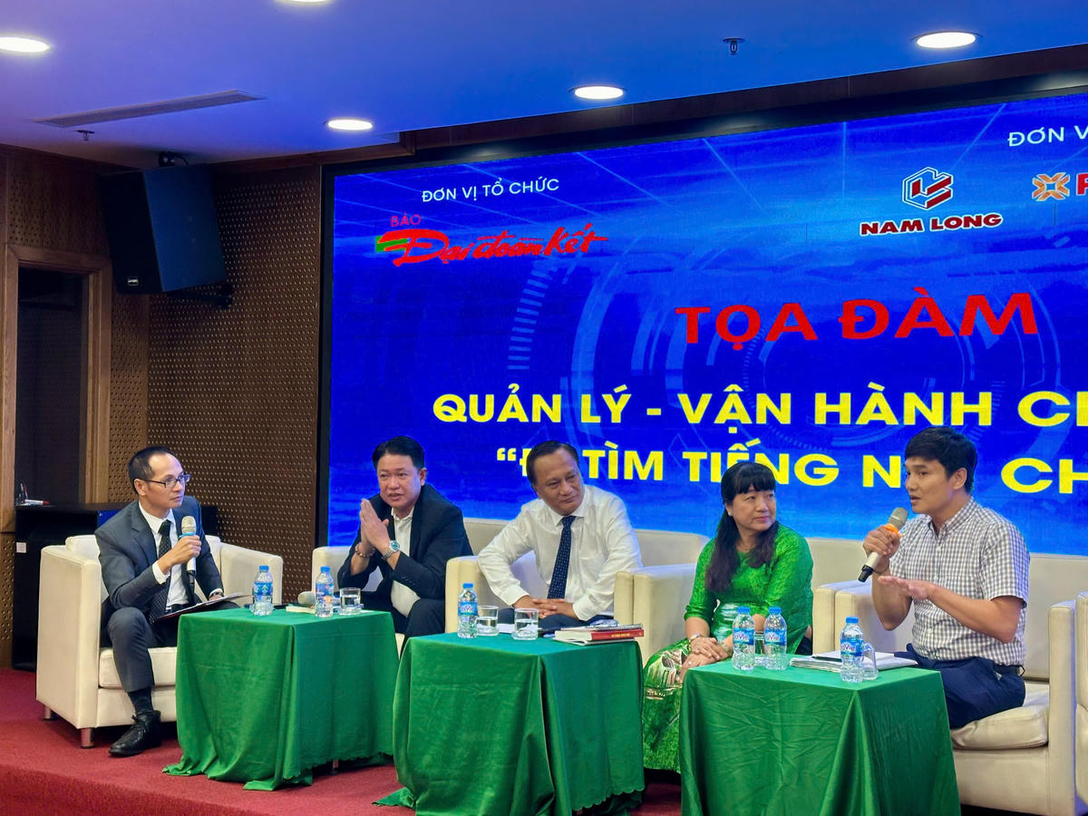 Quang cảnh phiên thảo luận tại buổi tọa đàm.