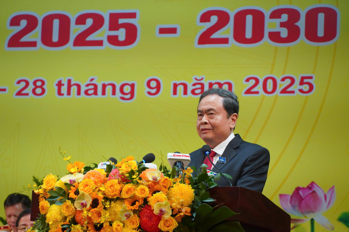 Chủ tịch Quốc hội Trần Thanh Mẫn phát biểu chỉ đạo tại Đại hội Đại biểu Đảng bộ TP Cần Thơ lần thứ I, nhiệm kỳ 2025-2030. Ảnh Trung Kiên.