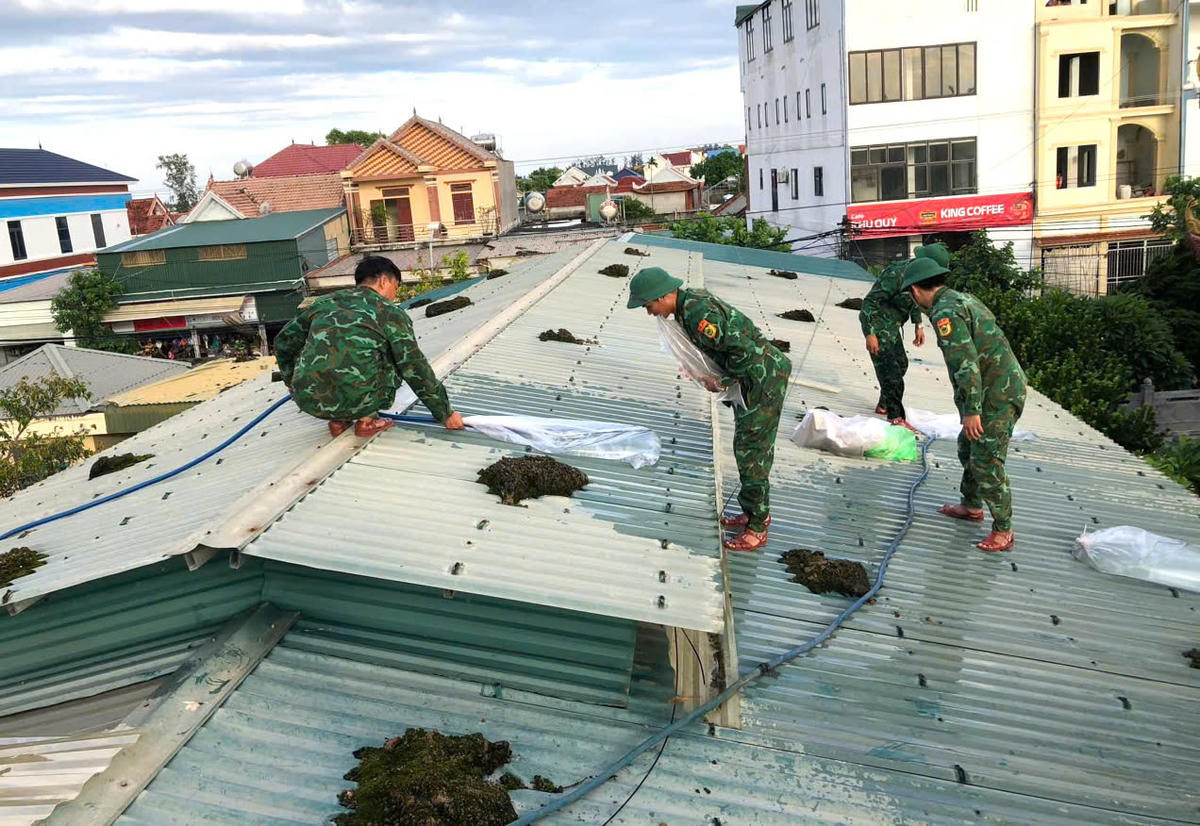 Các đơn vị phải sẵn sàng lực lượng, phương tiện để kịp thời ứng cứu, tìm kiếm cứu nạn khi xảy ra sự cố. Ảnh: ĐB