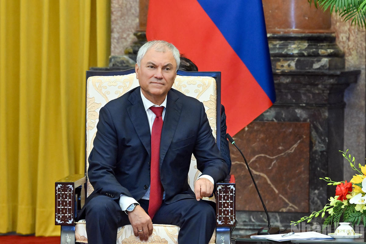 Chủ tịch Duma Quốc gia Quốc hội Liên bang Nga Vyacheslav Volodin phát biểu tại buổi tiếp.