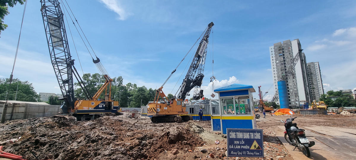 Tiềm năng tiết kiệm năng lượng trong xây dựng còn rất lớn. Ảnh: Nam Anh.