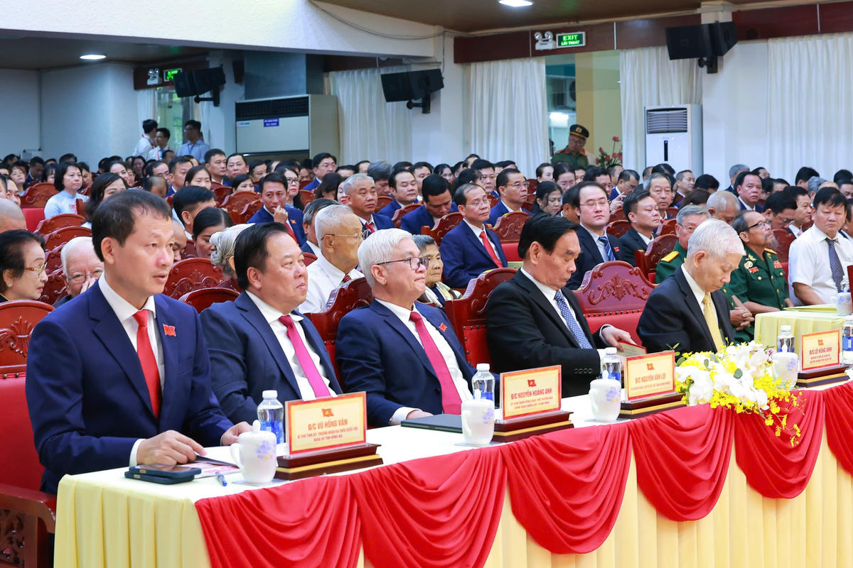 Các đại biểu tham dự đại hội.