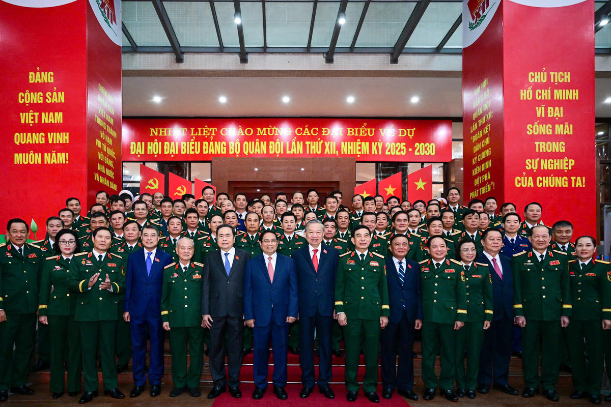 Tổng Bí thư Tô Lâm và các đại biểu dự Đại hội  đại biểu Đảng bộ Quân đội lần thứ XII, nhiệm kỳ 2025-2030. Ảnh: Việt Trung.