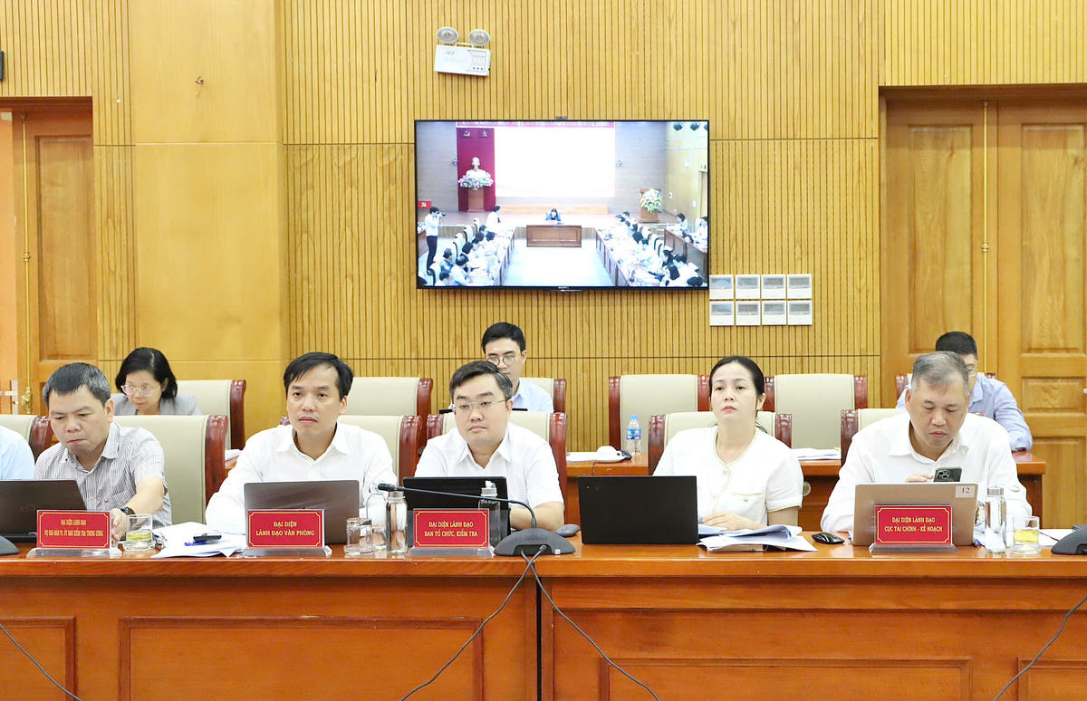 Các đại biểu tham dự Hội nghị. Ảnh: Văn Hoa