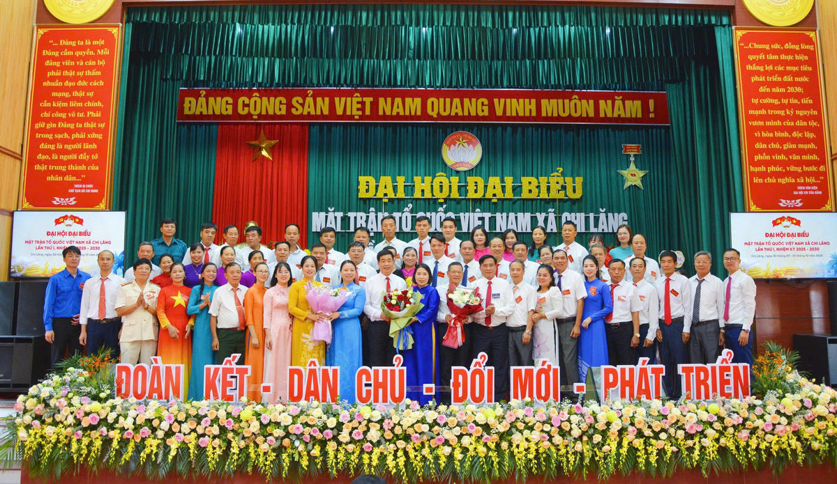 Ủy ban MTTQ xã Chi Lăng nhiệm kỳ 2025-2030 ra mắt Đại hội.