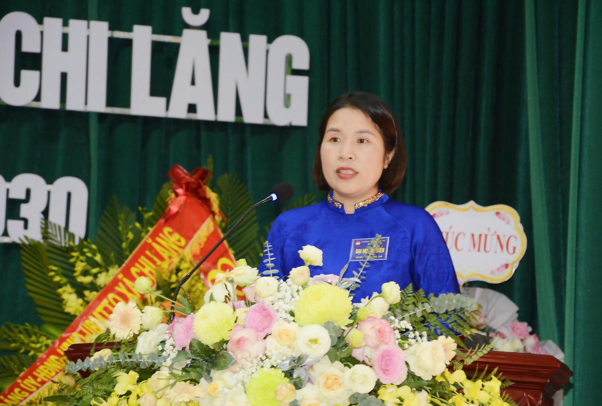 Bà Bùi
Thanh Hương, Bí thư Đảng ủy xã Chi Lăng: Thời gian qua, MTTQ và các tổ chức thành viên đã có nhiều sáng tạo trong tổ chức các hoạt động, phong trào thi đua yêu nước và các cuộc vận động.