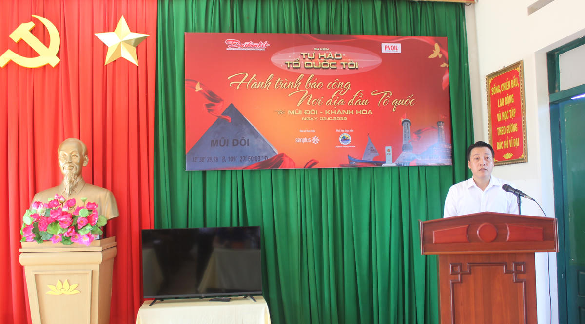 Phó Tổng Biên tập Báo Đại đoàn kết, Trưởng Ban Tổ chức sự kiện Nguyễn Văn Dũng phát biểu tại buổi lễ. Ảnh: X.H.