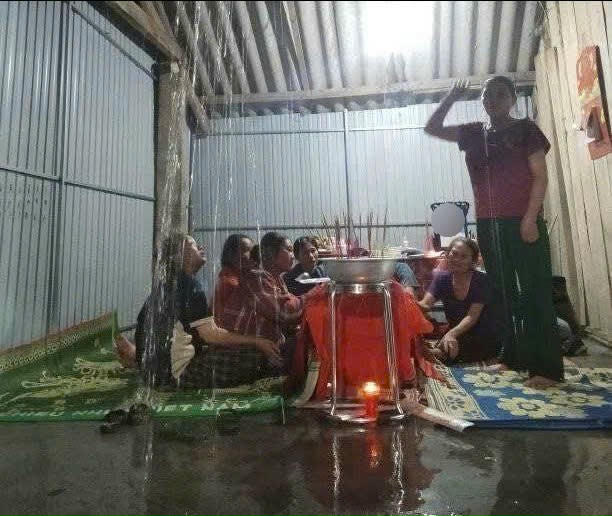 Gia cảnh 2 cháu tử vong do đuối nước rất khó khăn. Ảnh: QT