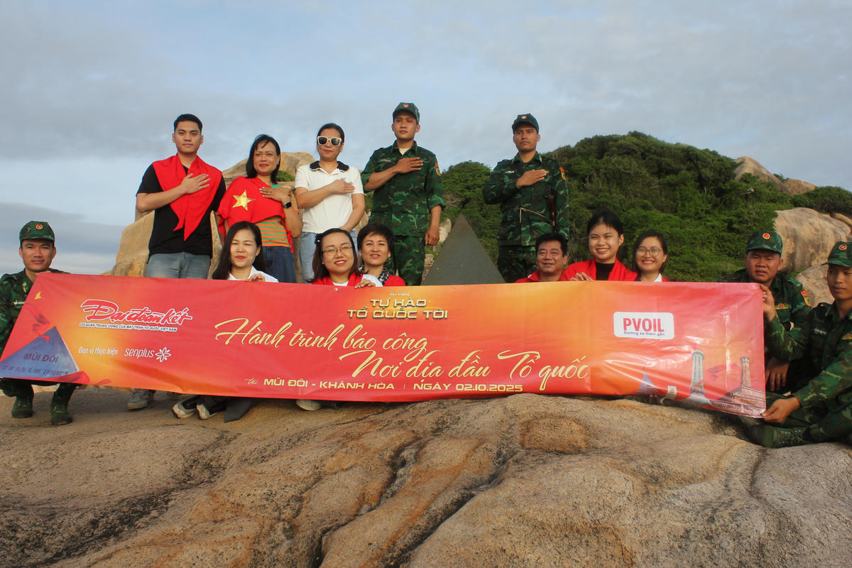 “Hành trình báo công” tại Mũi Đôi, xã Đại Lãnh (tỉnh
Khánh Hòa). Ảnh: X.H.