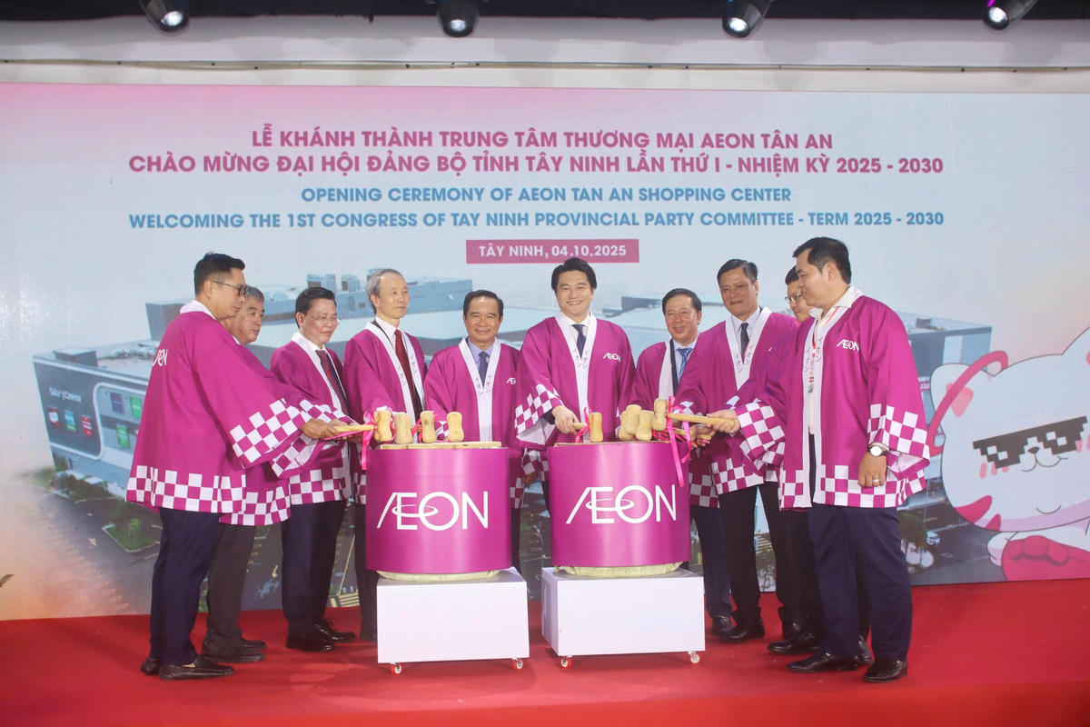 Lễ khai trương trung tâm thương mại Aeon Tân An. Ảnh: HD.