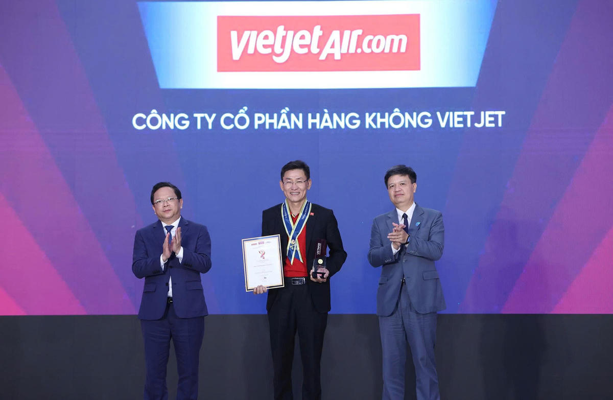 Vietjet, Masan, Vinfast... được vinh danh thương hiệu Mạnh Việt Nam