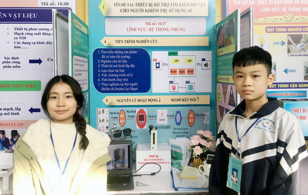 Học sinh Bắc Giang đoạt giải trong cuộc thi KHKT cấp tỉnh (cũ) năm học 2022-2023 (ảnh Sở GDĐT Bắc Giang)