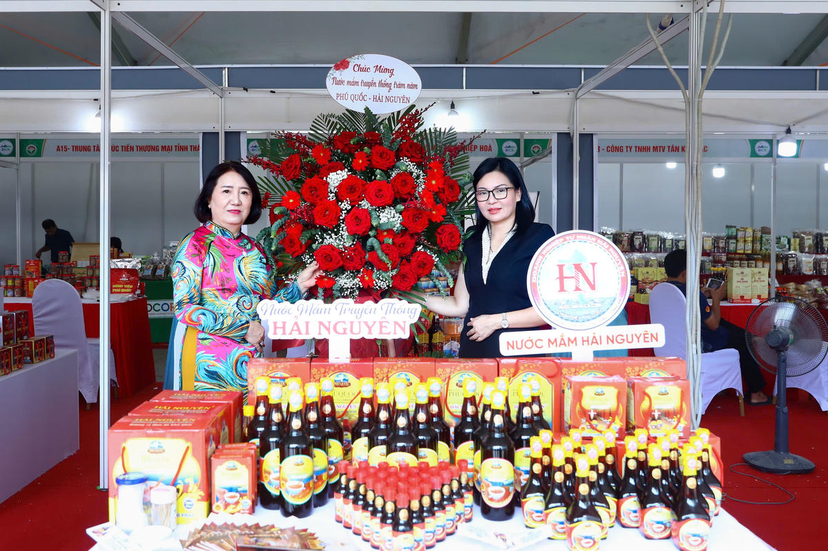 Nước mắm Hải Nguyên với hành trình 100 năm giữ vị truyền thống trên Đảo Ngọc Phú Quốc. Ảnh: Hoàng Dương