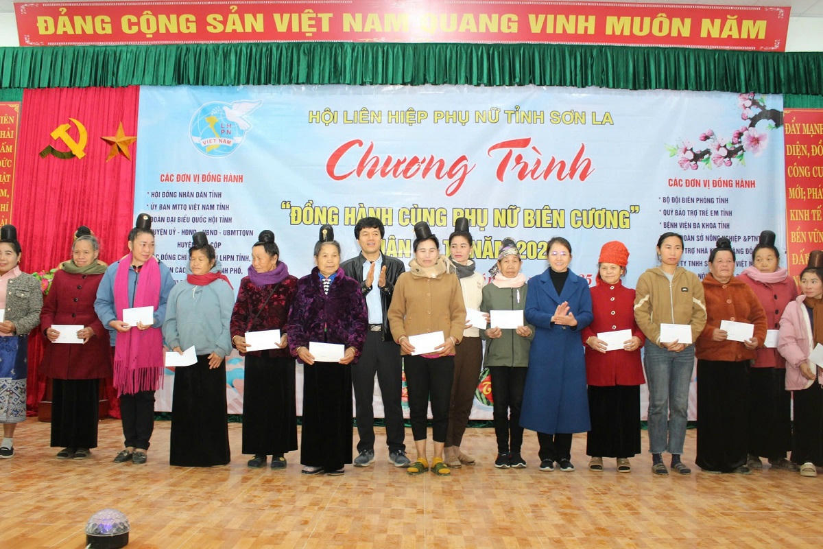 Công tác của Hội phụ nữ đã đồng hành, giúp đỡ và thực hiện được nhiều chương trình mang lại hiệu quả tích cực cho các hội viên. Ảnh: CTV