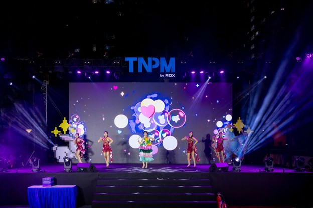 Ca sĩ Trần Ngọc Ánh - Quán quân Giọng hát Việt 2018 khuấy động sân khấu “Đêm hội trăng rằm 2025”