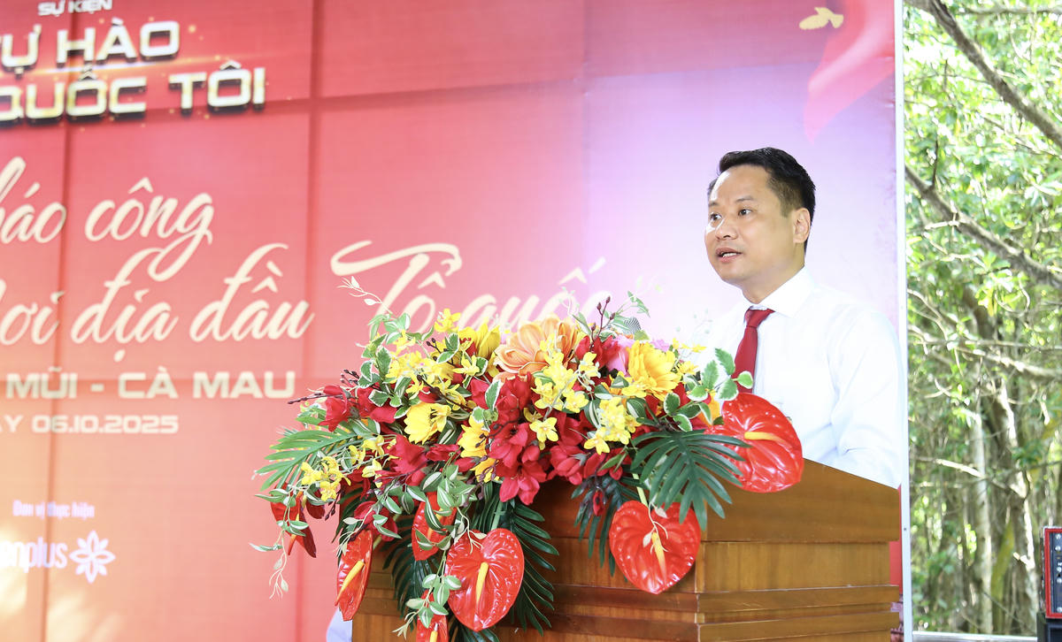 Nhà báo Trương Thành Trung - Tổng biên tập Báo Đại đoàn kết. phát biểu tại Chương trình. Ảnh: Thanh Tiến.