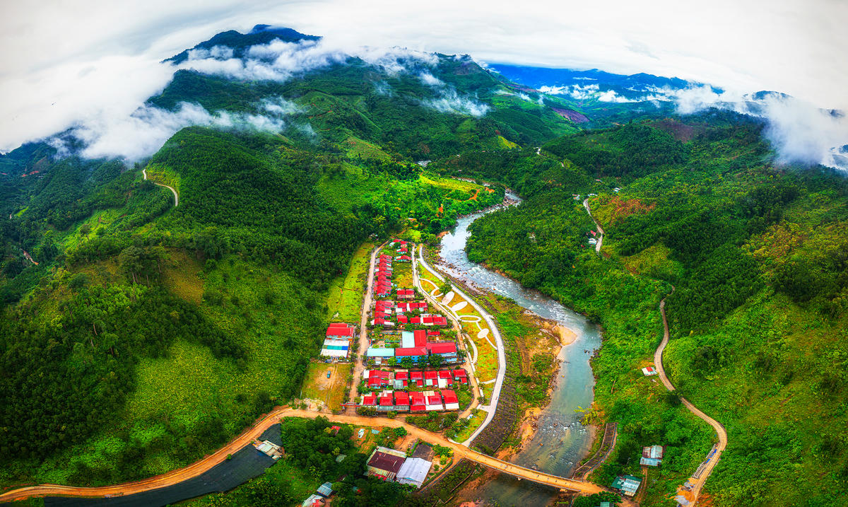 Bình minh Trà Leng. Ảnh: Đỗ Văn Pháp. 