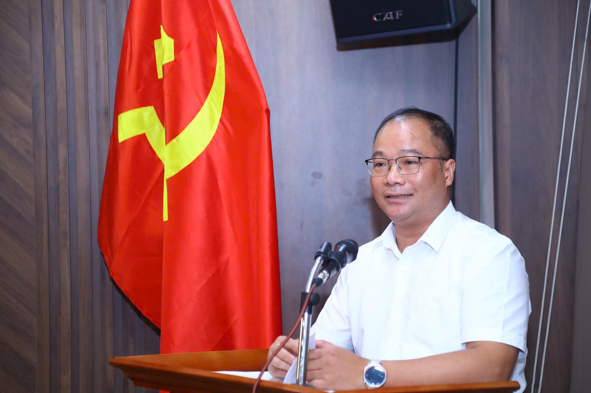 Tiến sĩ Nguyễn Đăng Khang - Ủy viên Ban Thường vụ Đảng ủy, Phó Tổng Biên tập Báo Đại đoàn kết phát biểu chỉ đạo Đại hội. Ảnh: Lê Khánh.