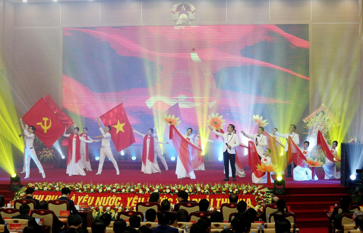 Phú Thọ: Trao vòng nguyệt quế vinh danh 210 điển hình tiên tiến trong phong trào thi đua yêu nước