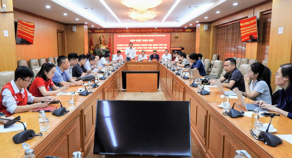 Quang cảnh buổi gặp mặt. Ảnh: Văn Hoa