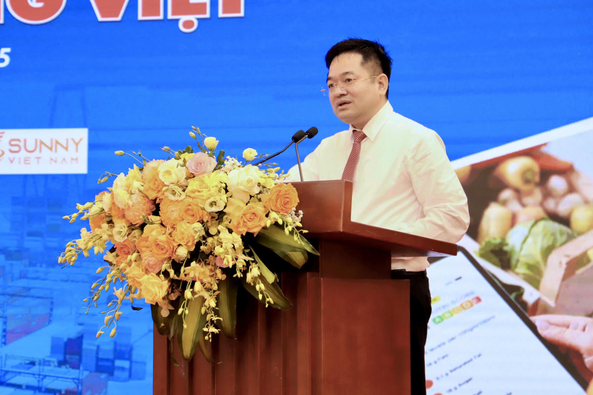 Ông Nguyễn Văn Minh - Tổng biên tập Báo Công Thương phát biểu tại diễn đàn. Ảnh: Mai Anh