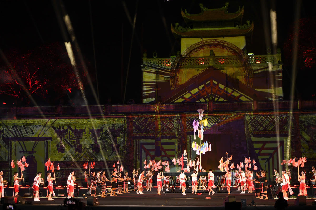 Khai mạc Lễ hội Văn hoá thế giới tại Hà Nội