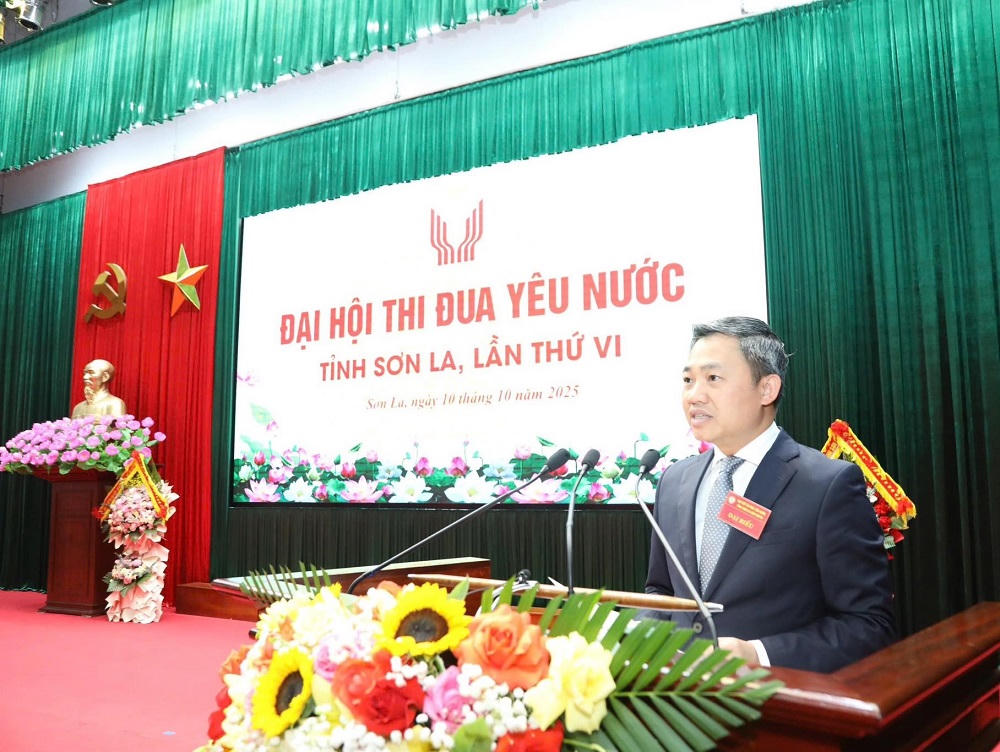 Ông Nguyễn Đình Việt, Chủ tịch UBND tỉnh Sơn La phát biểu tại Đại hội. Ảnh: CTV