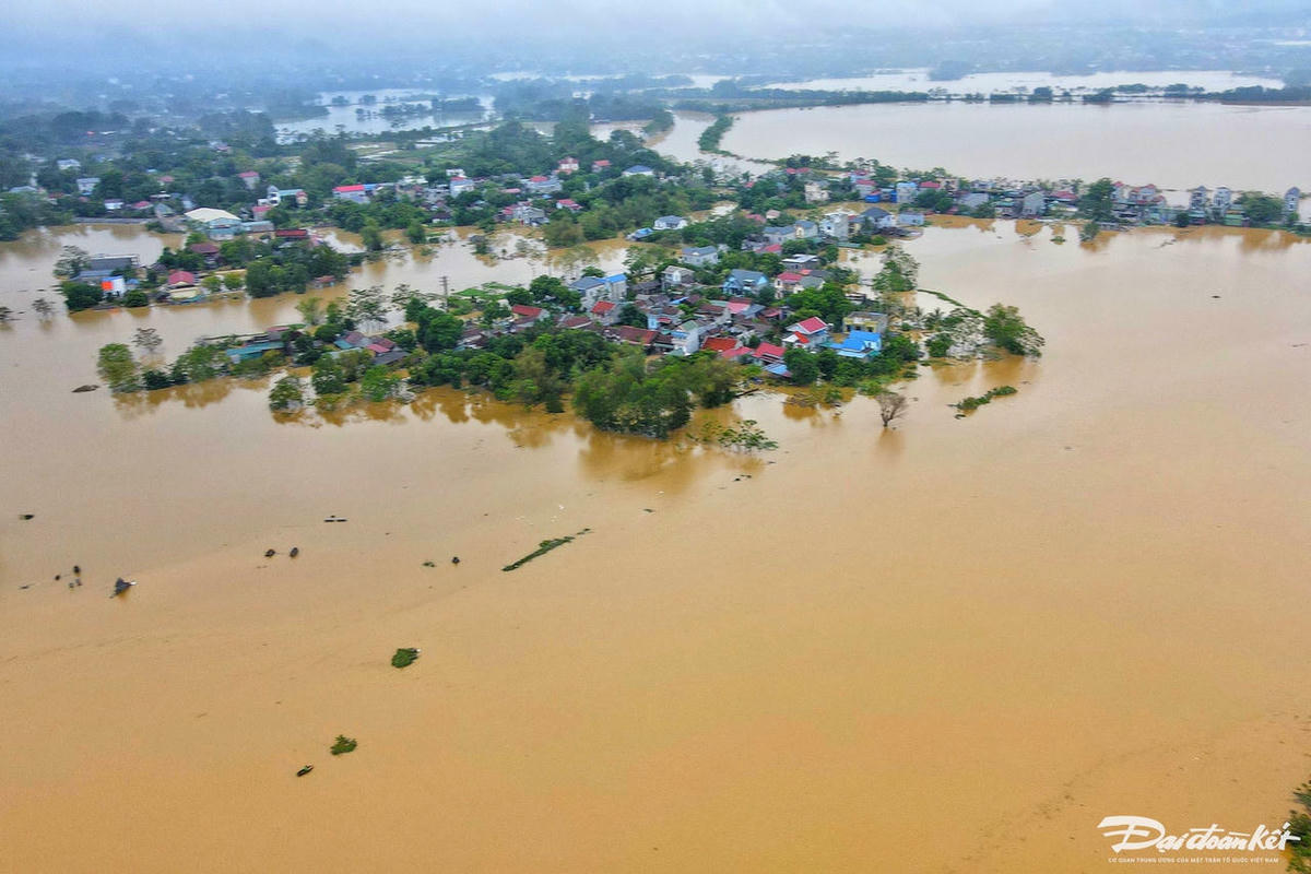 Mưa, lũ gây ngập nhiều địa phương trên cả nước. Ảnh minh họa: Lê Khánh.