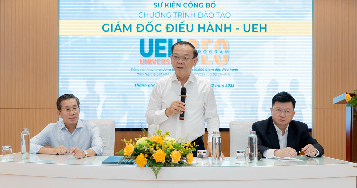 GS.TS Nguyễn Đông Phong, Chủ tịch Hội đồng Đại học Kinh tế TP Hồ Chí Minh thông tin về định hướng phát triển đội ngũ lãnh đạo doanh nghiệp chất lượng cao. Ảnh: T.K.