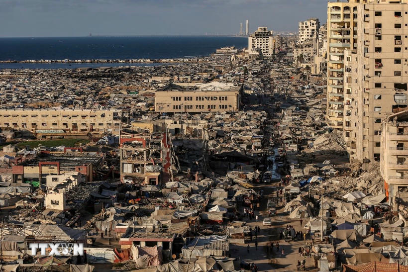 Các lều bạt tạm dành cho người Palestine sơ tán tránh xung đột tại thành phố Gaza ngày 1/9/2025. (Nguồn: THX/TTXVN).
