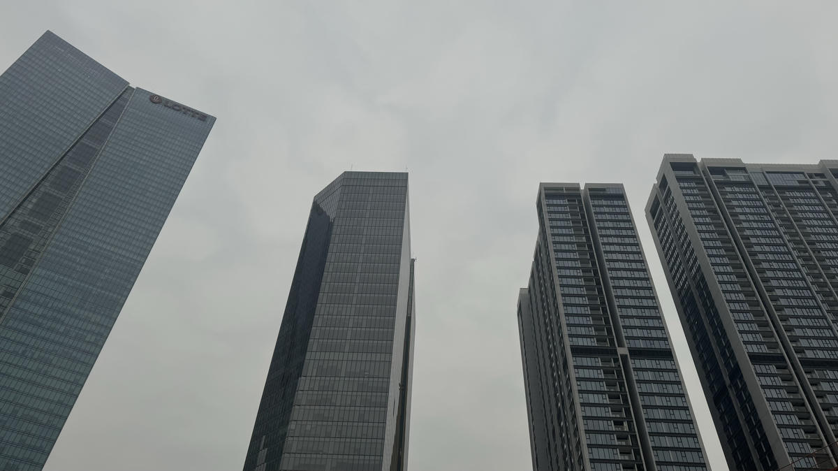 Theo khảo sát của DKRA trên hơn 2.000 giao dịch, người mua để ở chỉ chiếm khoảng 30%, còn lại 70% là các nhà đầu tư.	Ảnh: Xuân Hoa.