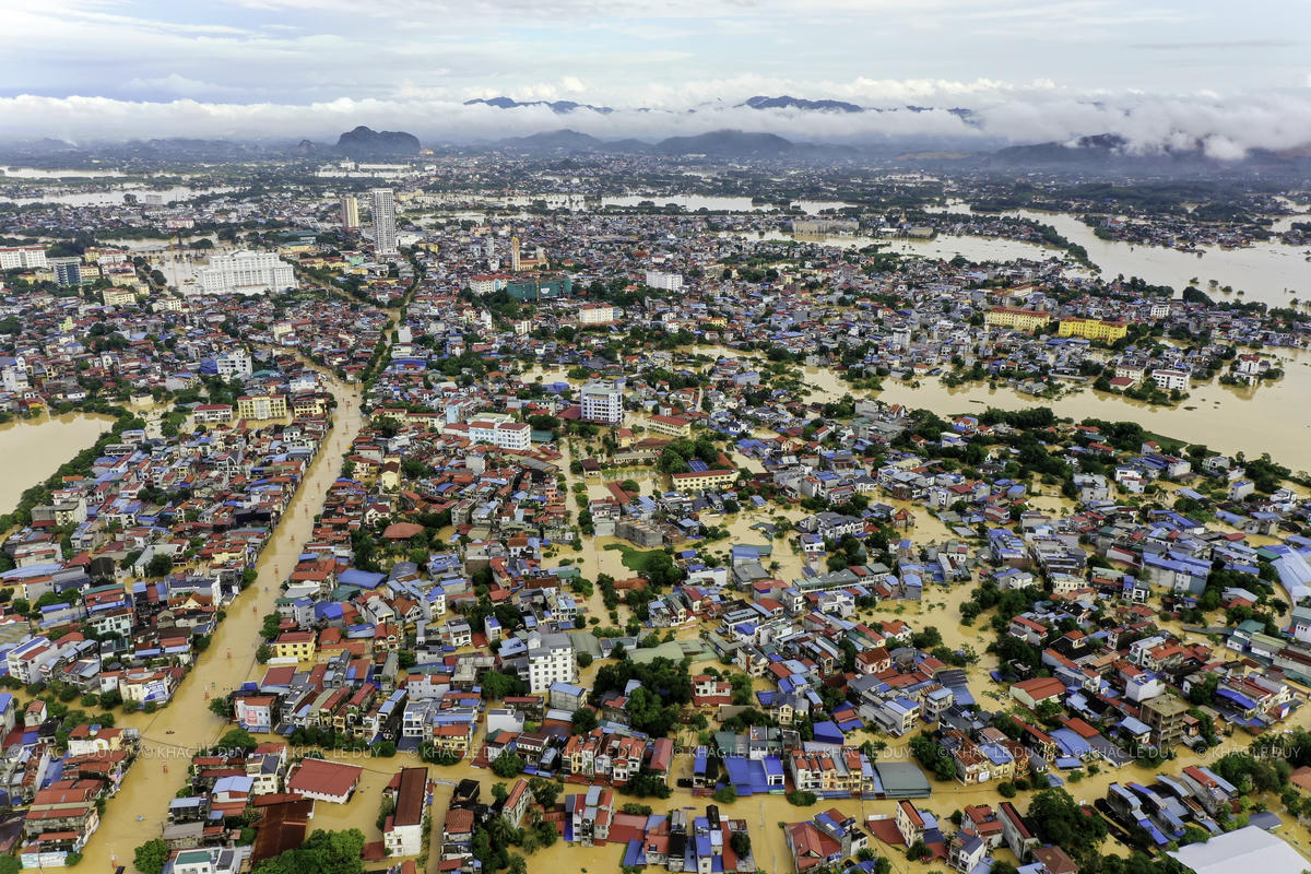 Bão số 10,11 và mưa lũ sau bão đã gây thiệt hại nặng nề về người, tài sản tại các địa phương khu vực Bắc Bộ và bắc Trung Bộ