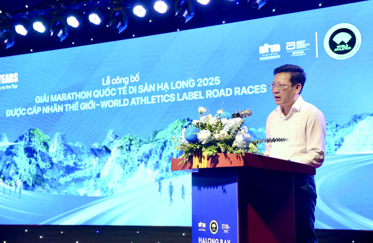 Ông Nguyễn Việt Dũng – Giám đốc Sở Văn hóa, Thể thao và Du lịch tỉnh Quảng Ninh phát biểu tại sự kiện. Ảnh: Ngọc Anh.