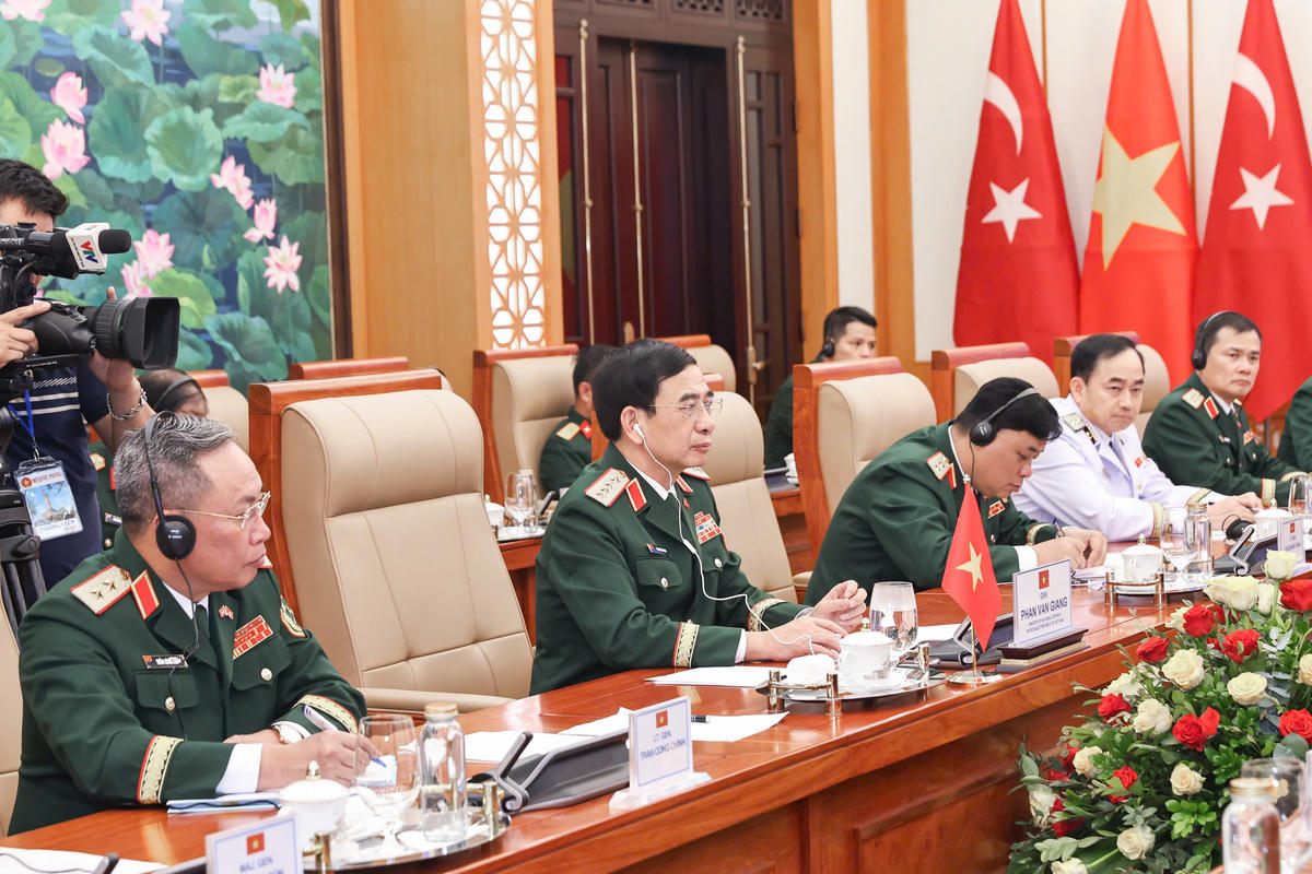 Đại tướng Phan Văn Giang phát biểu tại Hội đàm. Ảnh: Quang Vinh.