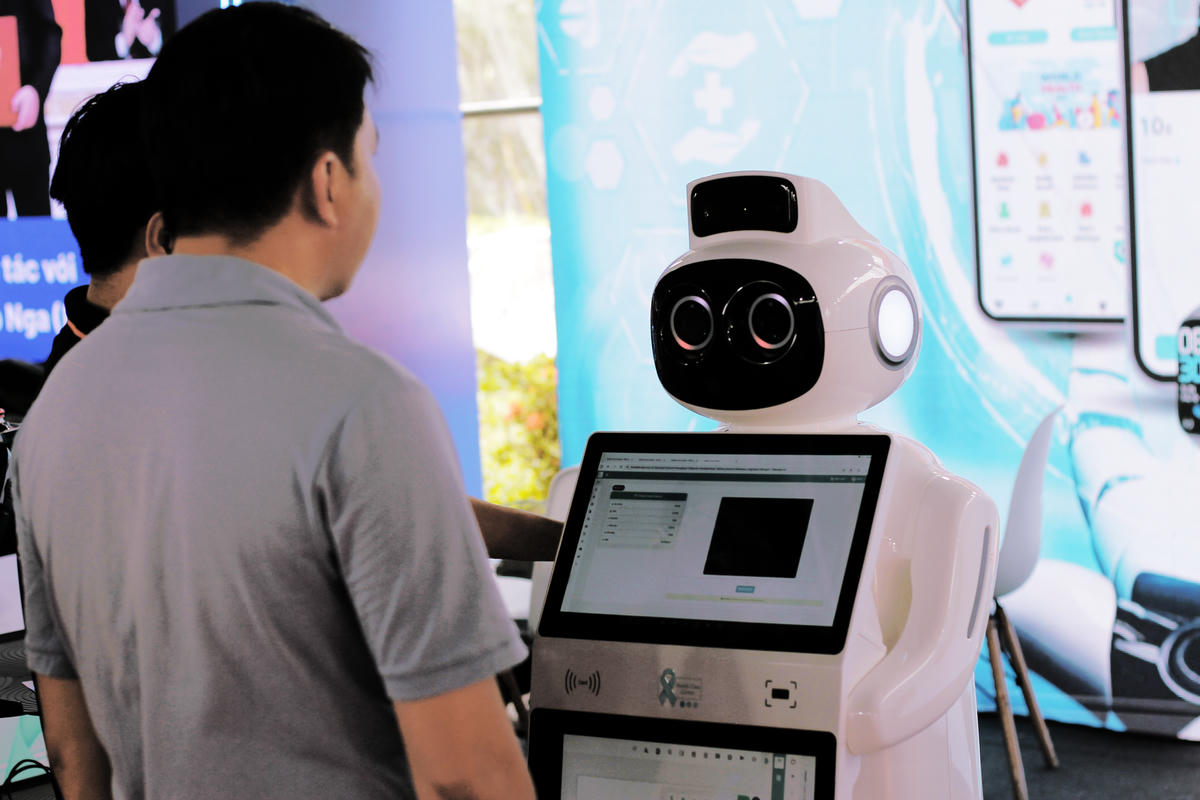 Nhiều ứng dụng Khoa học công nghệ mới, có trí tuệ nhân tạo được giới thiệu tại triển lãm.