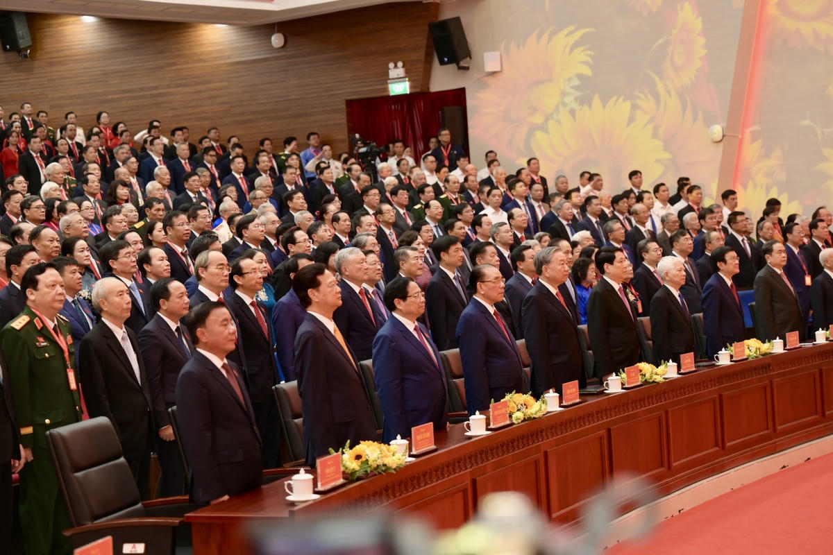 Tổng Bí thư Tô Lâm. Chủ tịch nước Lương Cường cùng các lãnh đạo, nguyên lãnh đạo Đảng và Nhà nước dự Đại hội. Ảnh: Đ.H.