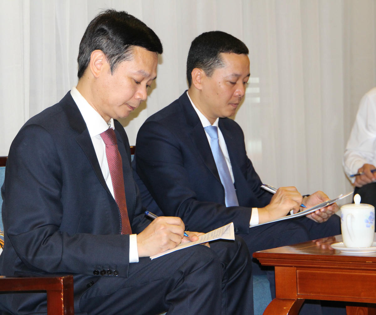 Đại diện Ban Đối ngoại Nhân dân cơ quan Uỷ ban Trung ương Mặt trận Tổ quốc Việt Nam tham gia tiếp đoàn. Ảnh: Q.Đ.