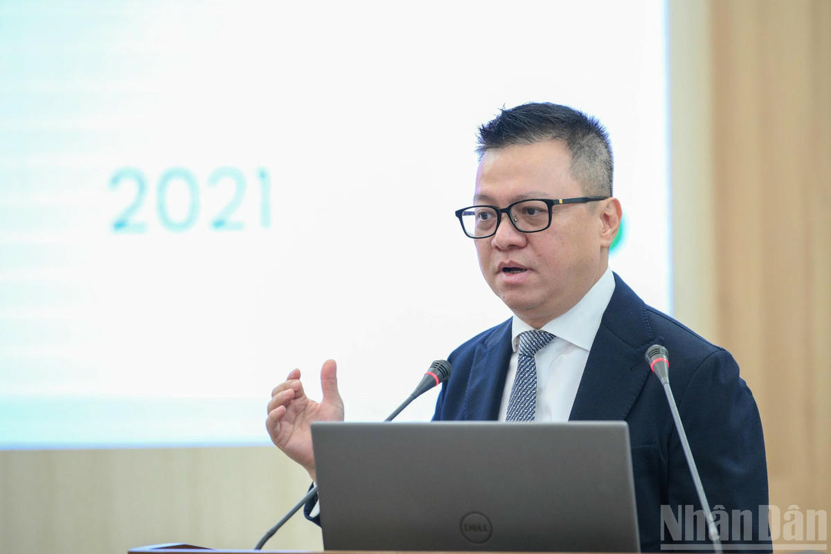 Ông Lê Quốc Minh, Tổng Biên tập Báo Nhân Dân phát biểu tại buổi lễ.