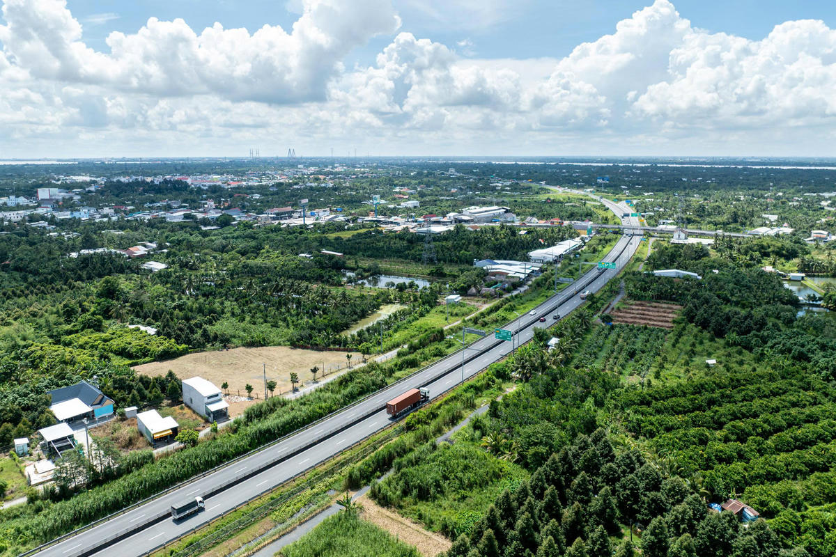 Tuyến cao tốc Trung Lương-Mỹ Thuận chuẩn bị tăng phí từ ngày 1/11. Ảnh: Đ.X.