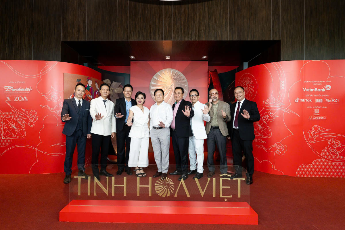 Ban tổ chức, Hội đồng giám khảo mong chờ các đề cử cho từng hạng mục của Giải thưởng Tinh Hoa Việt 2025.